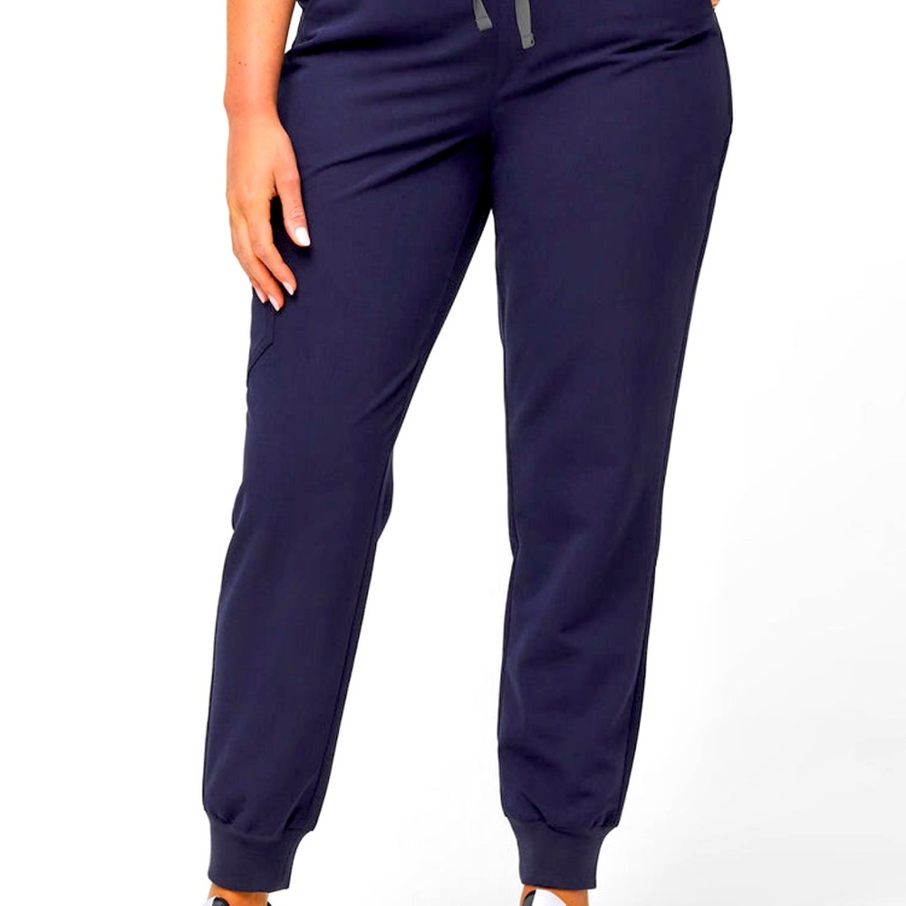 FIGS Navy Women Zamora 2.0 Petite Jogger